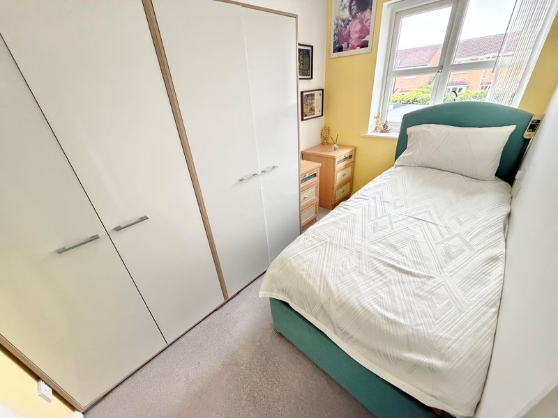 St. Kilda Close Stanney Oaks